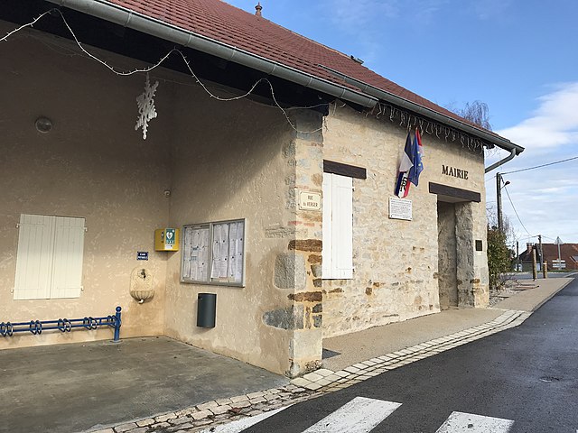 Saint-Cyr-Montmalin 39